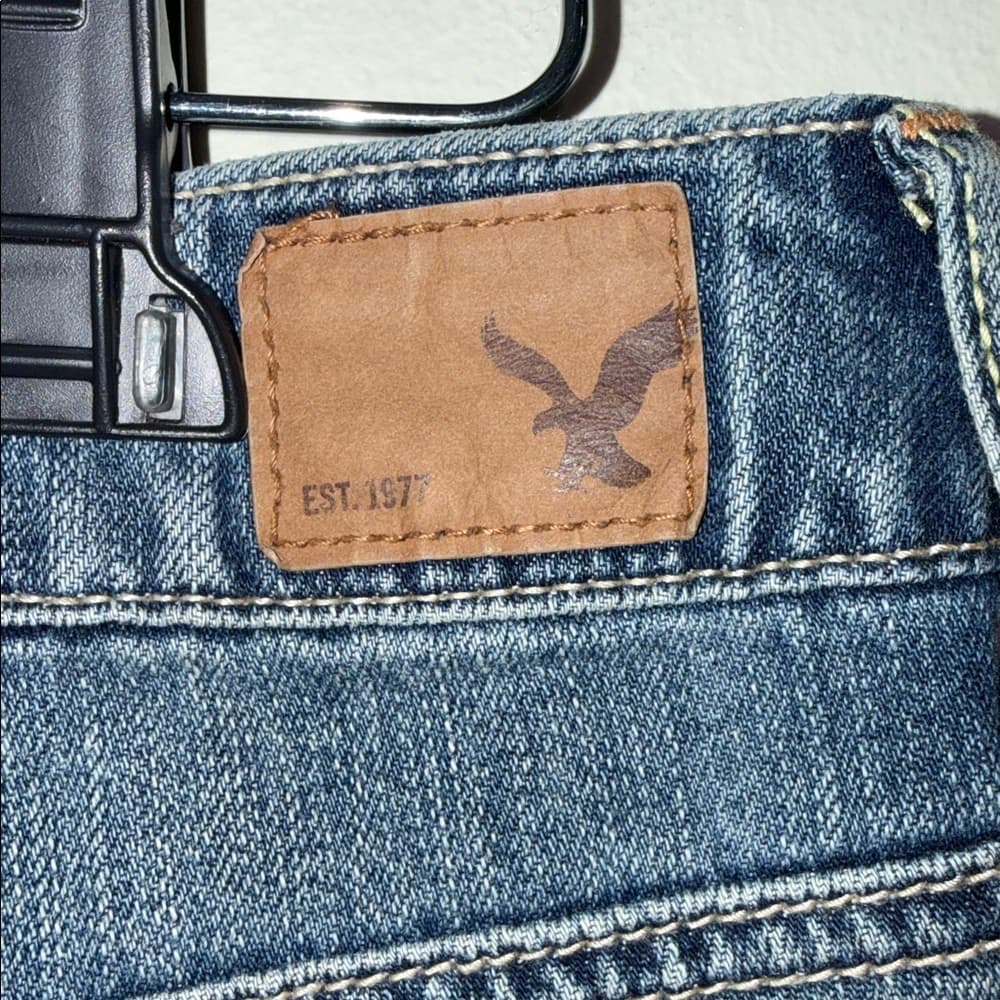 American Eagle jean shorts* - Thumbnail 3
