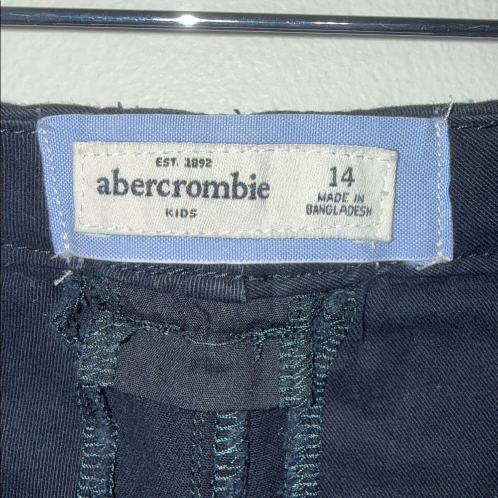 Abercrombie Kids Black Shorts - Size 14 (Girls) - Thumbnail 6
