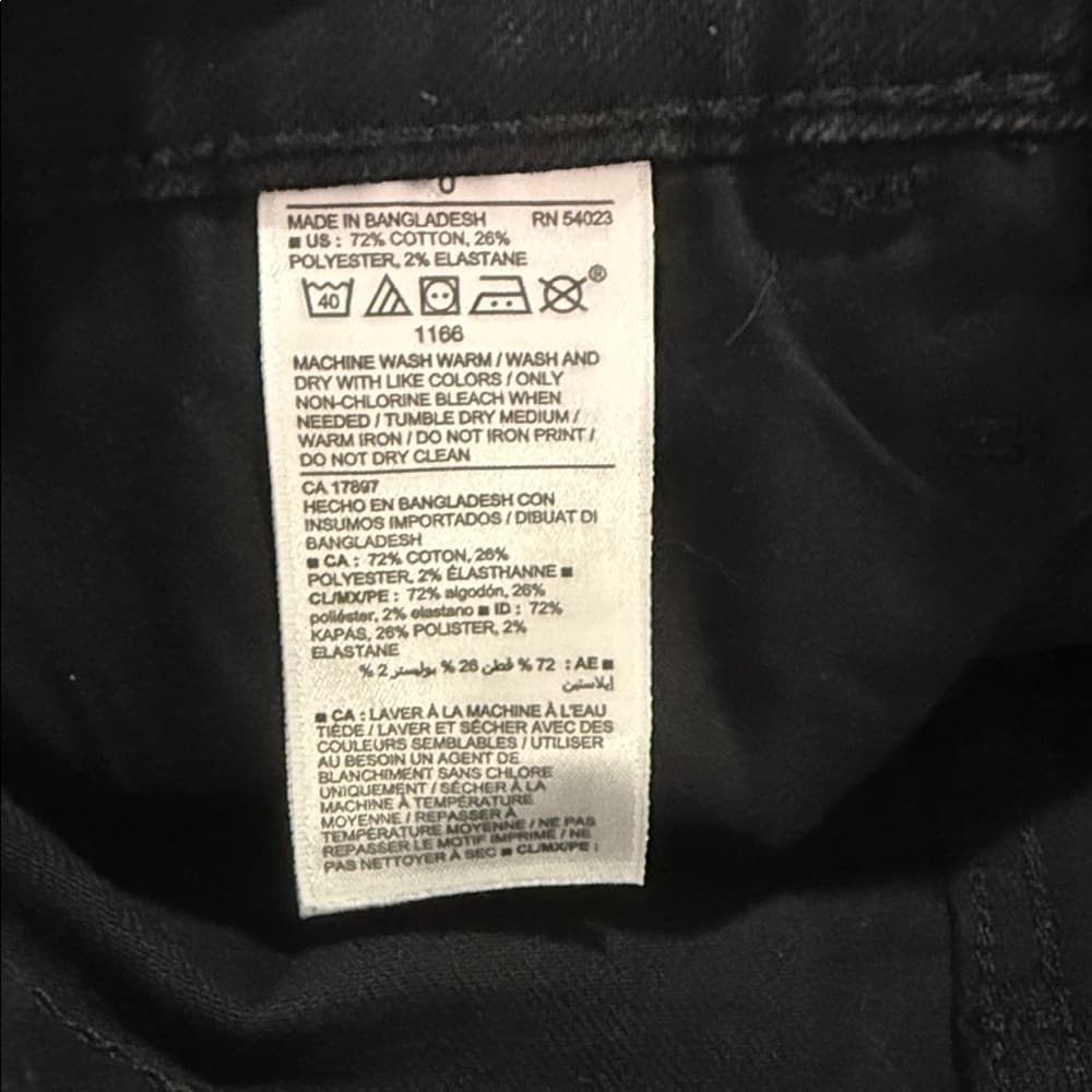 Old Navy jean shorts - Thumbnail 6