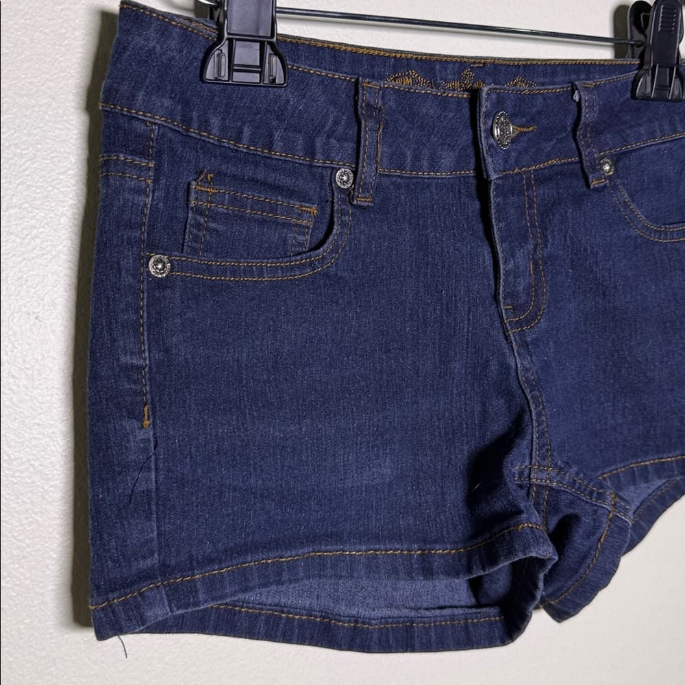 WAX Jean Shorts - Thumbnail 2