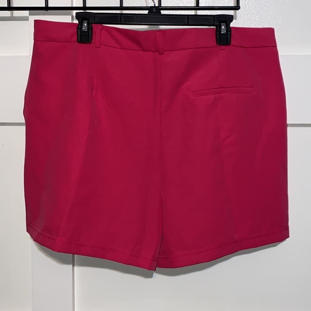 Pink casual dress shorts - Thumbnail 3