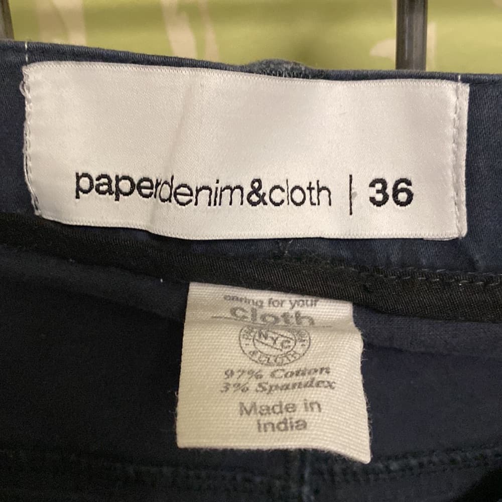 Men’s navy casual style shorts - Thumbnail 2