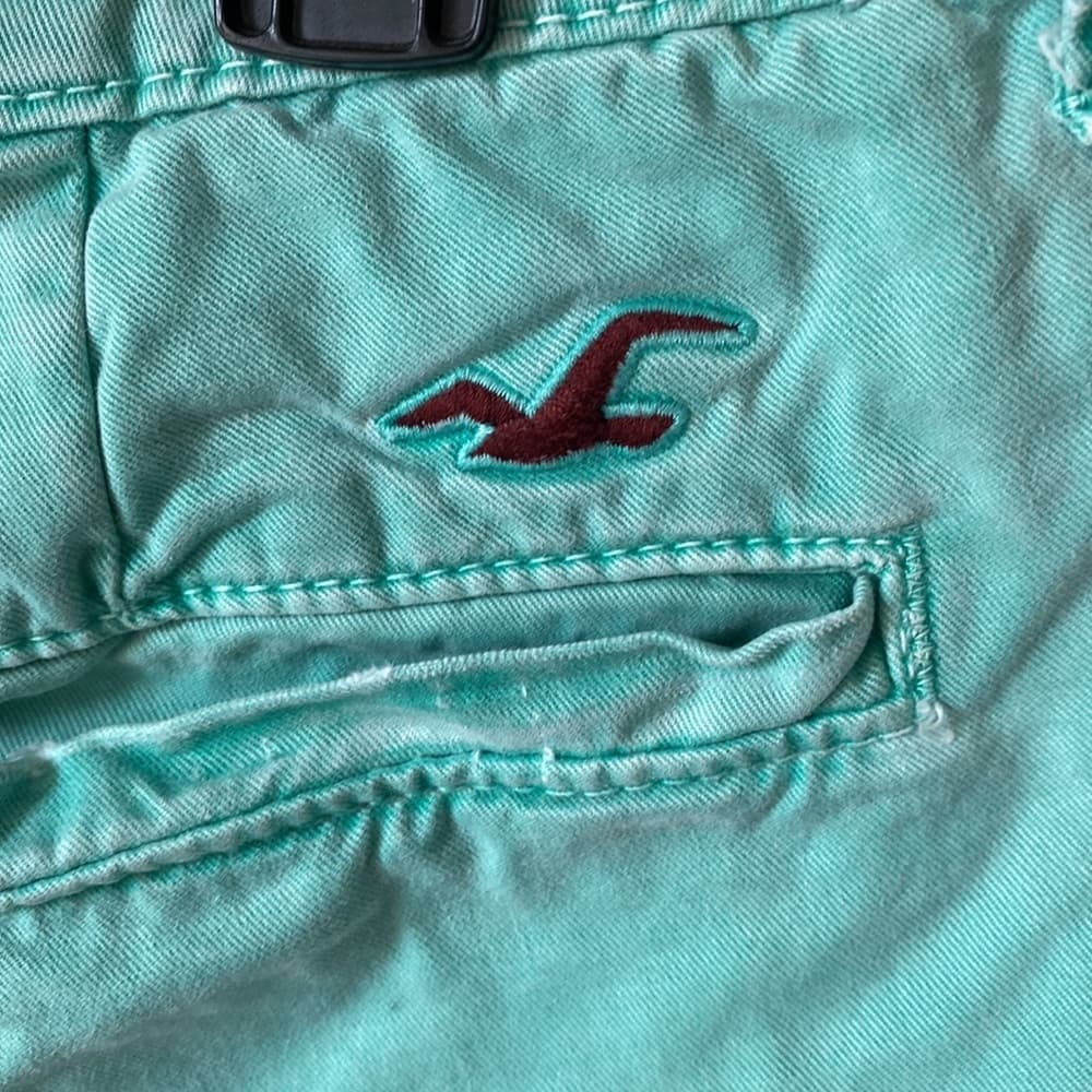 Men’s Hollister button fly shorts* - Thumbnail 3