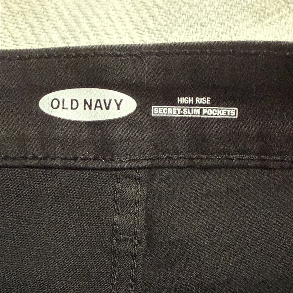 Old Navy jean shorts - Thumbnail 5