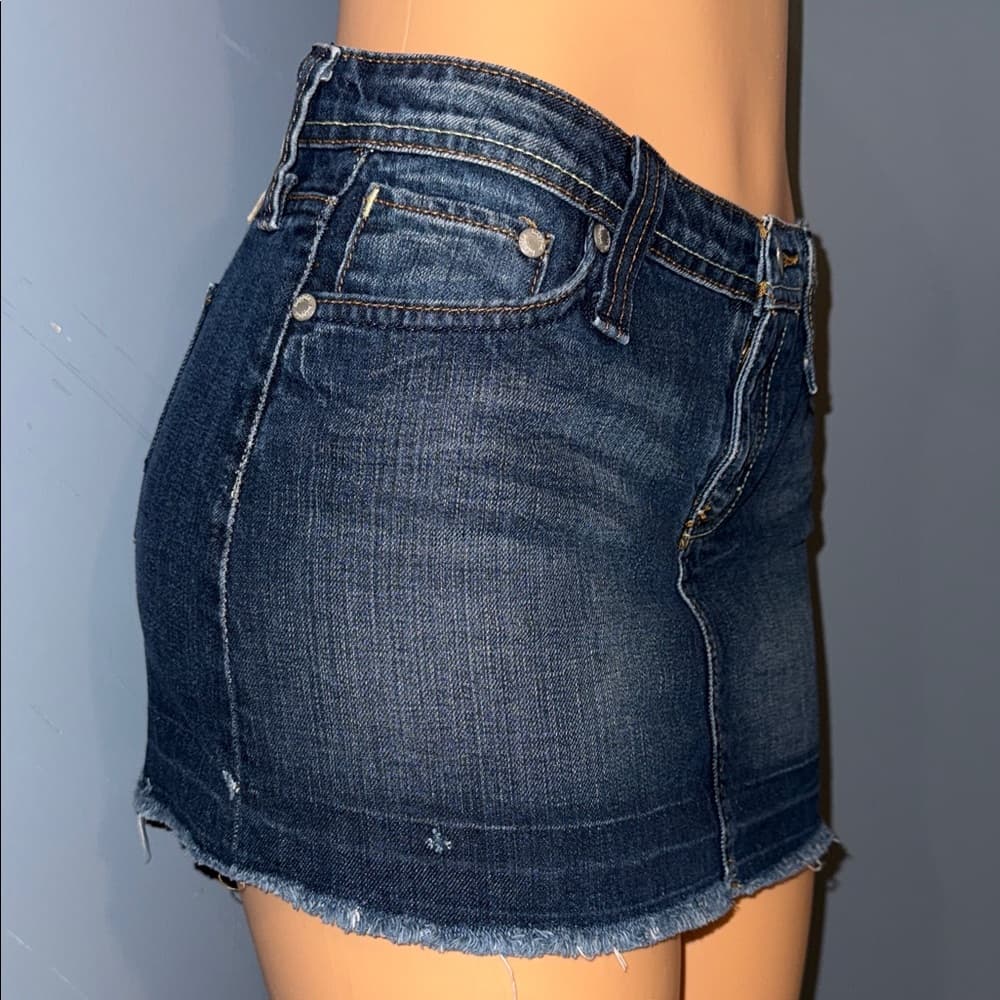 Hippie Distressed Denim Mini Skirt – Size 26 - Thumbnail 3