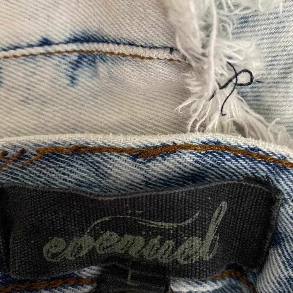 Custom Painted Jean Shorts* - Thumbnail 4
