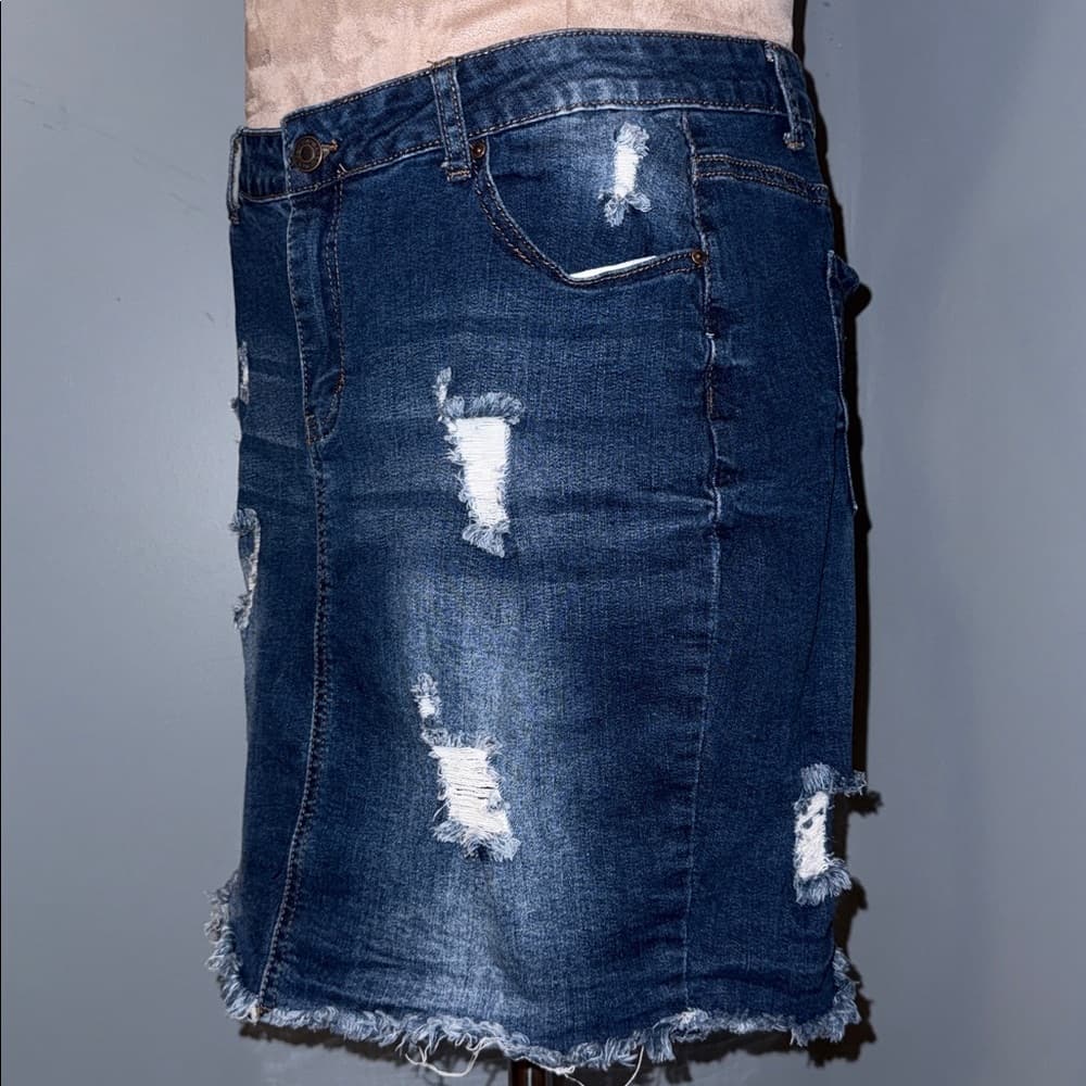 Wax Jeans Distressed Denim Mini Skirt – Size 2XL - Thumbnail 3