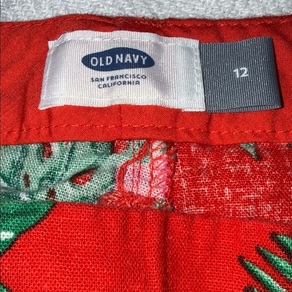 Old Navy Floral Tropical Shorts – Size 12 - Waist 17.5" - Thumbnail 3