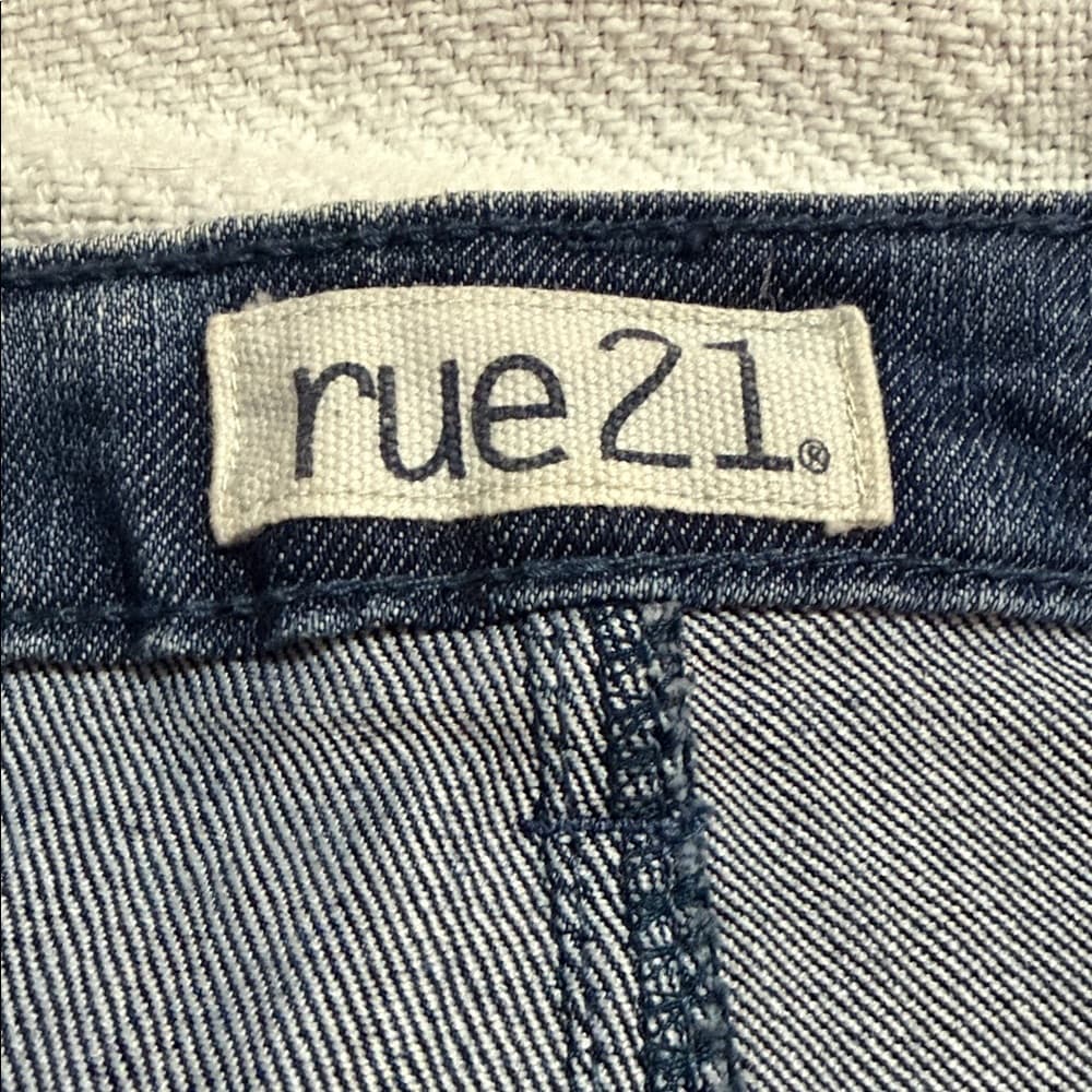 Rue 21 shorts - Thumbnail 4