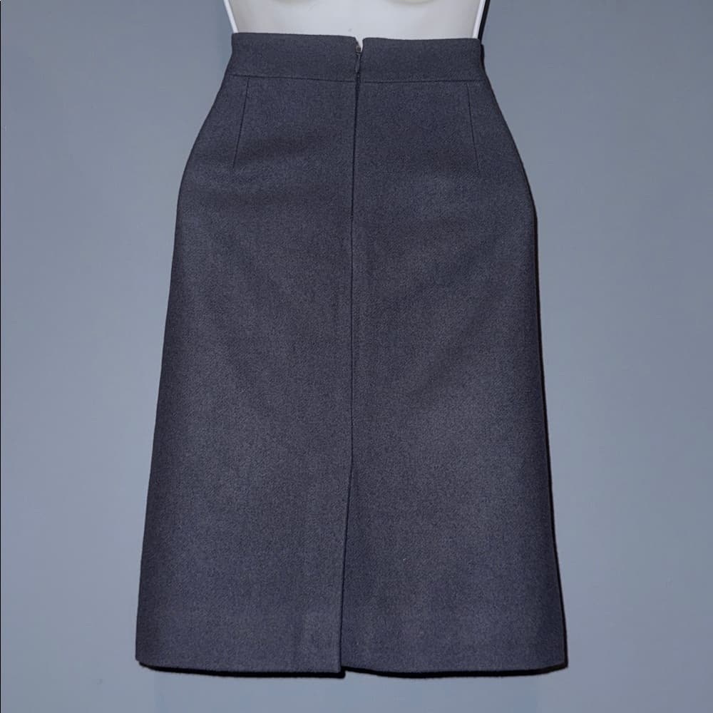 J Crew Dark Grey Pencil Skirt - Size 00 - Thumbnail 2