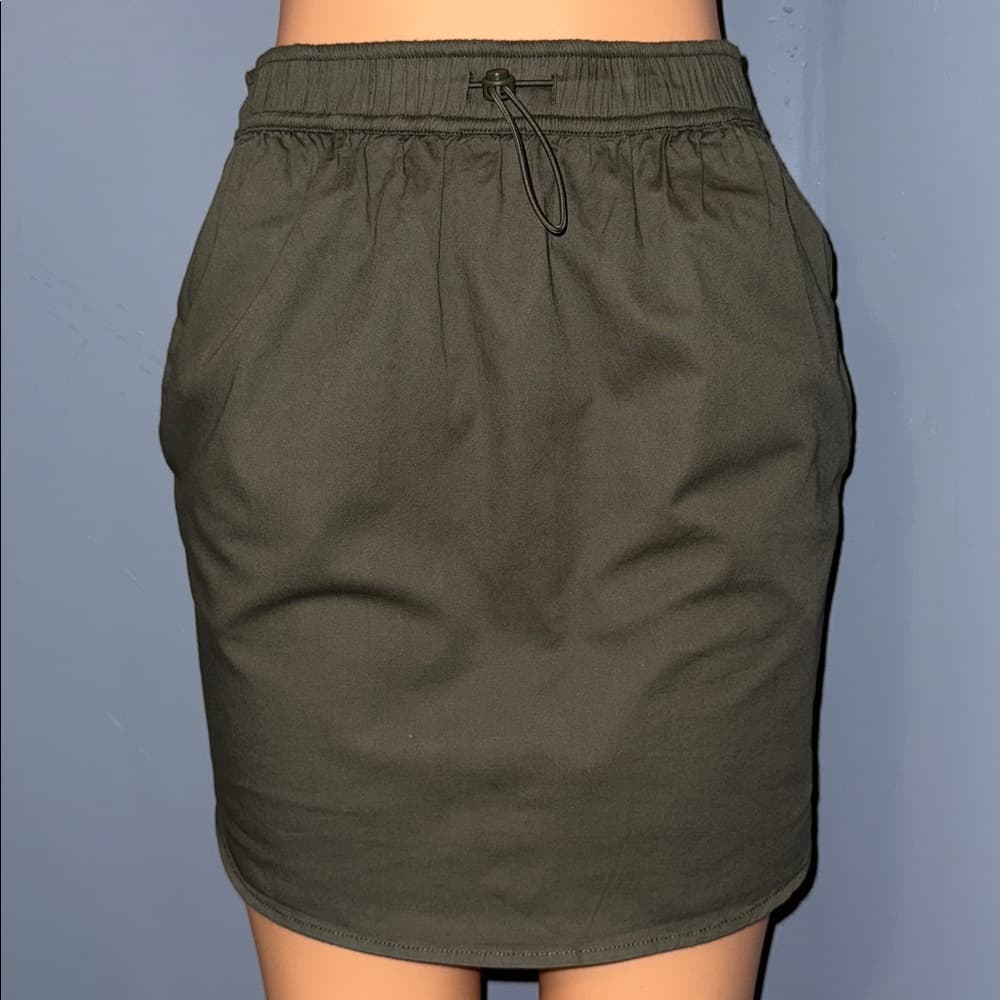 Stylish Evereve Olive Green Skirt - Size 2 - Thumbnail 7