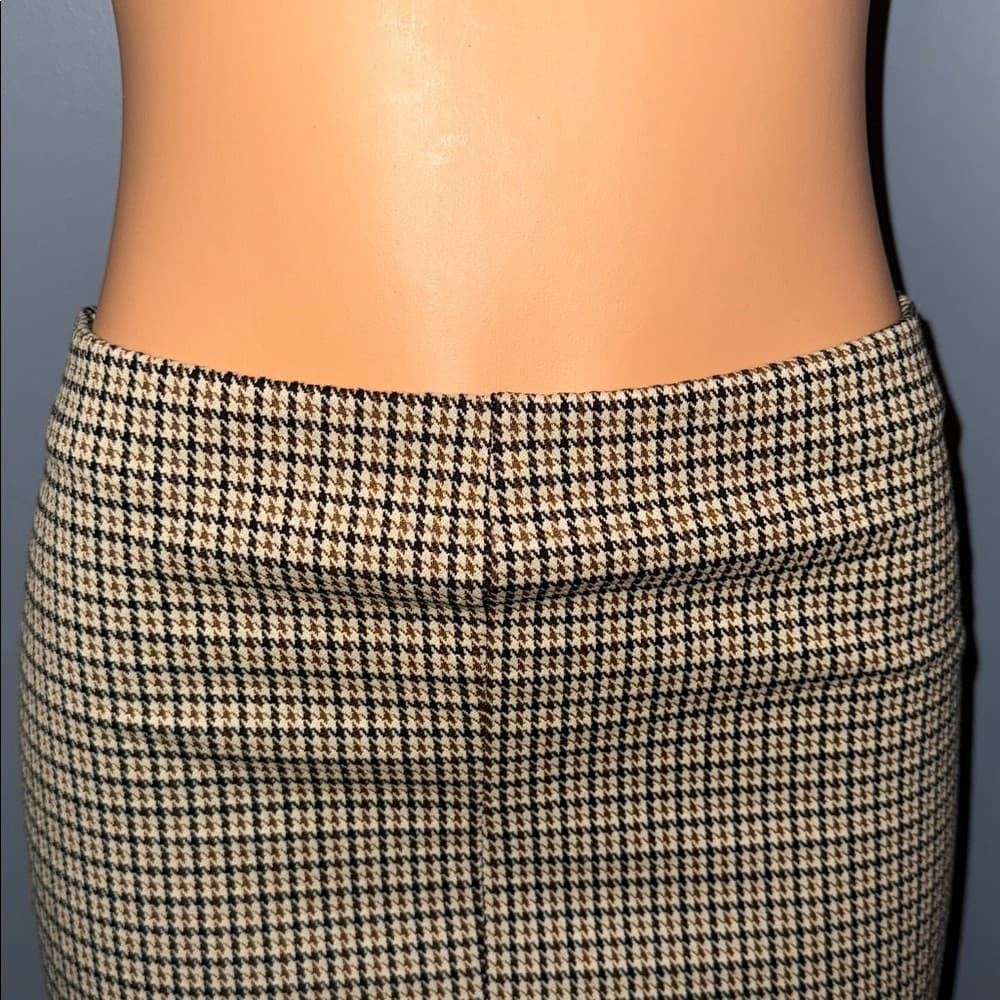 Chic H&M Plaid Pencil Skirt - Size Small - Thumbnail 3