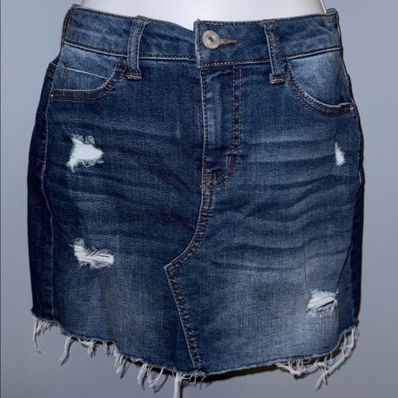 Vanilla Star Distressed Denim Mini Skirt – Size 0 - Thumbnail 7