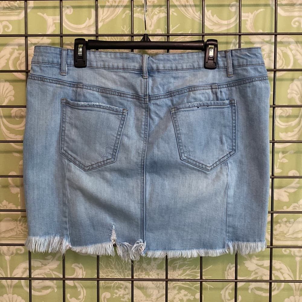 Lux Essential Denim Skirt - Size Large - Thumbnail 5