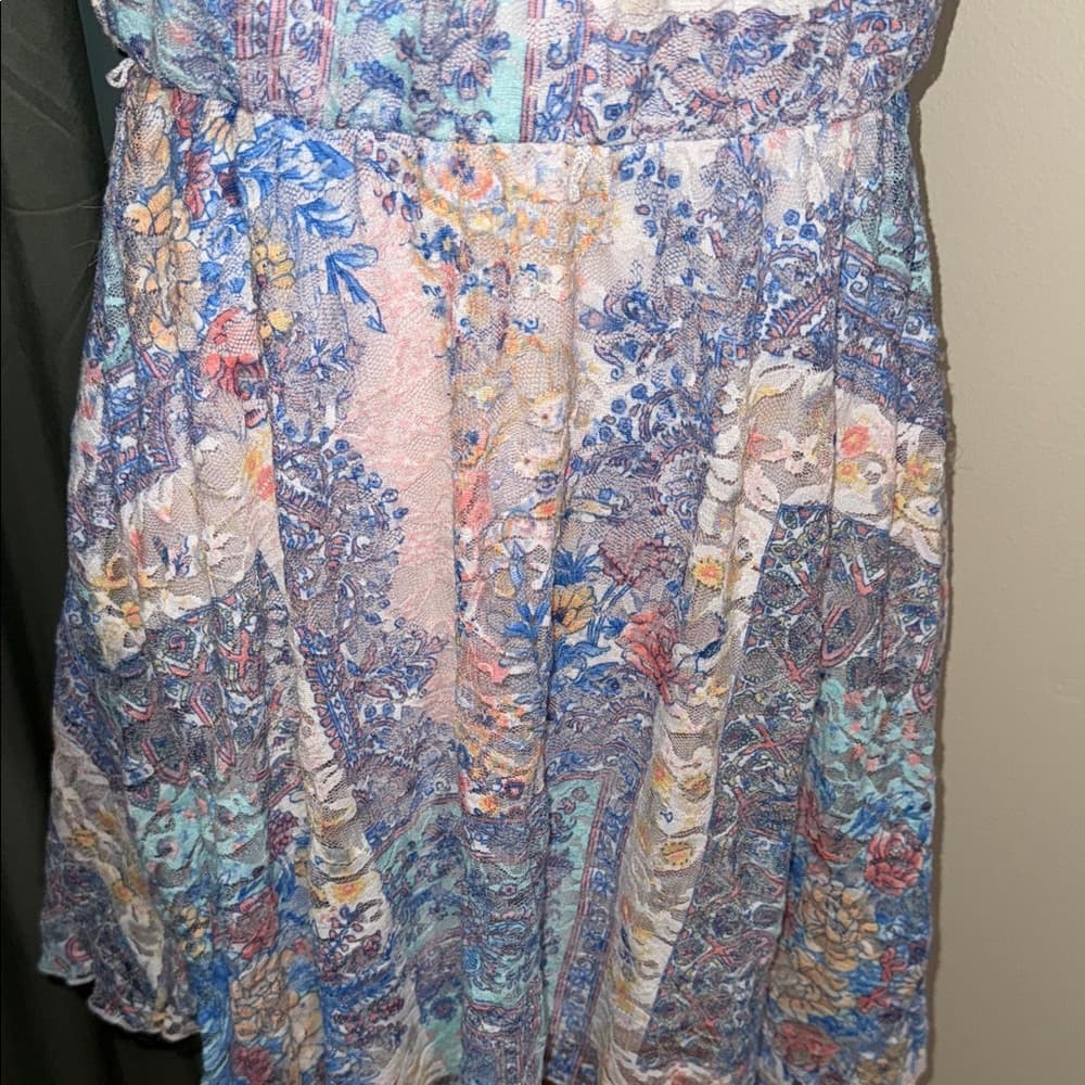 AUW Floral Mini Dress in Blue and Pink - Thumbnail 3