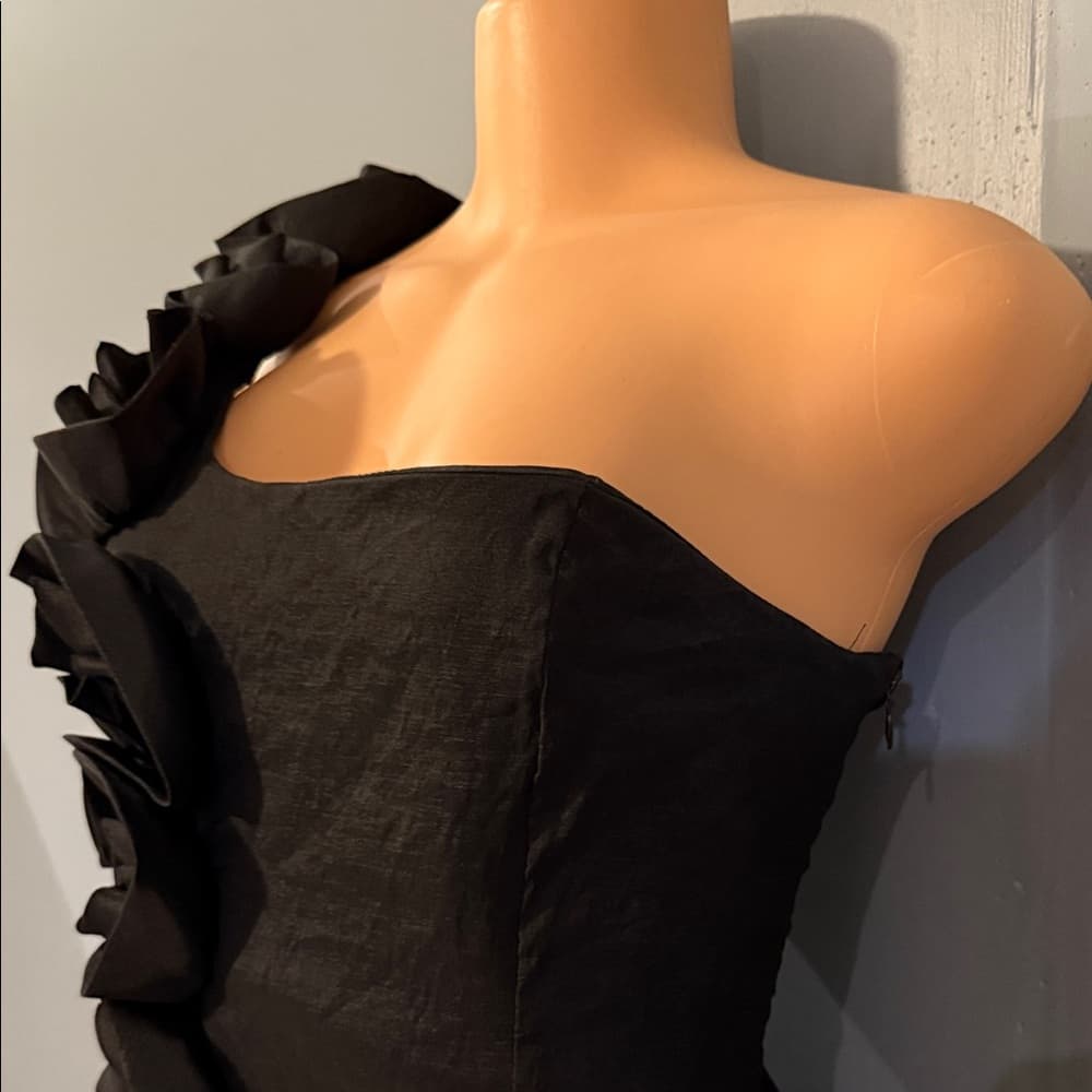 Snap Black One-Shoulder Ruffle Dress - Thumbnail 3