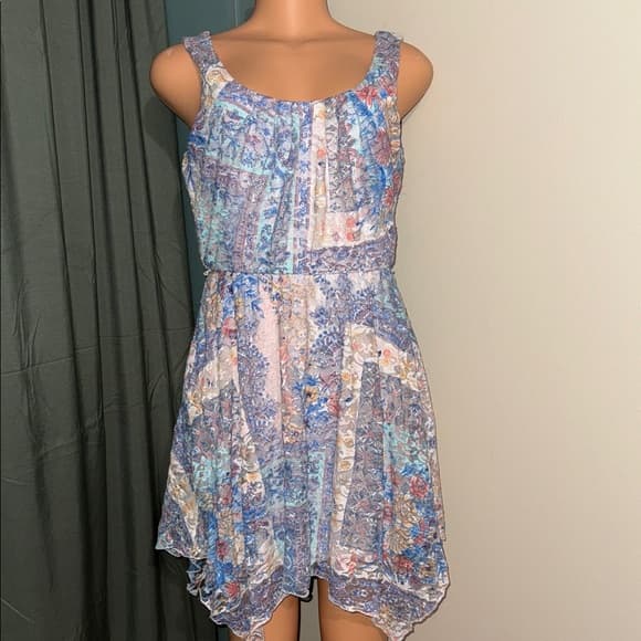 AUW Floral Mini Dress in Blue and Pink - Thumbnail 7