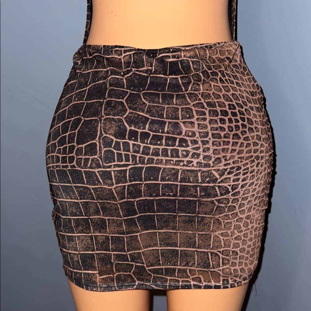 Fashion Nova Croc Print Dress - Size Large - Thumbnail 4