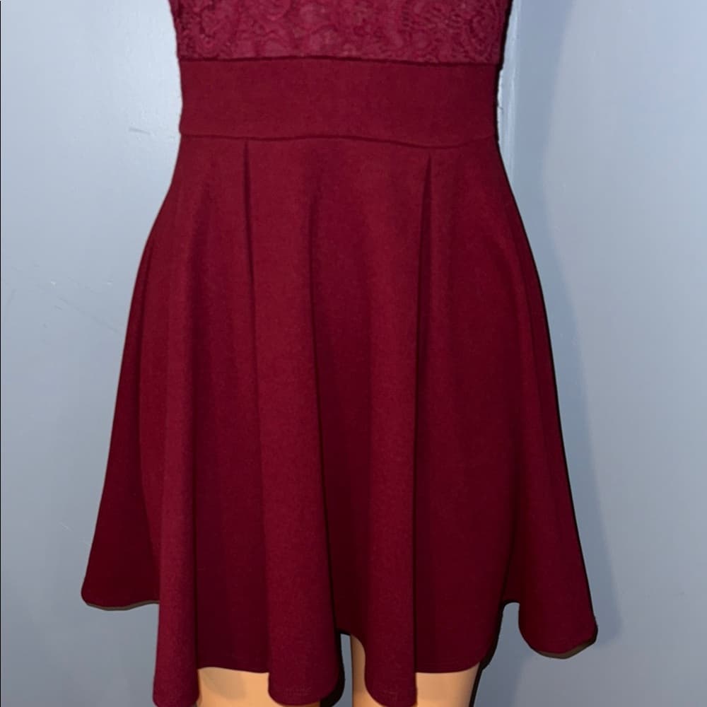 Windsor Burgundy Lace Mini Dress - Thumbnail 2