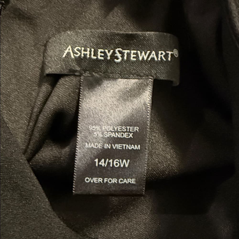 Stylish Ashley Stewart Dress with Lace Details - Size 14/16W - Thumbnail 6