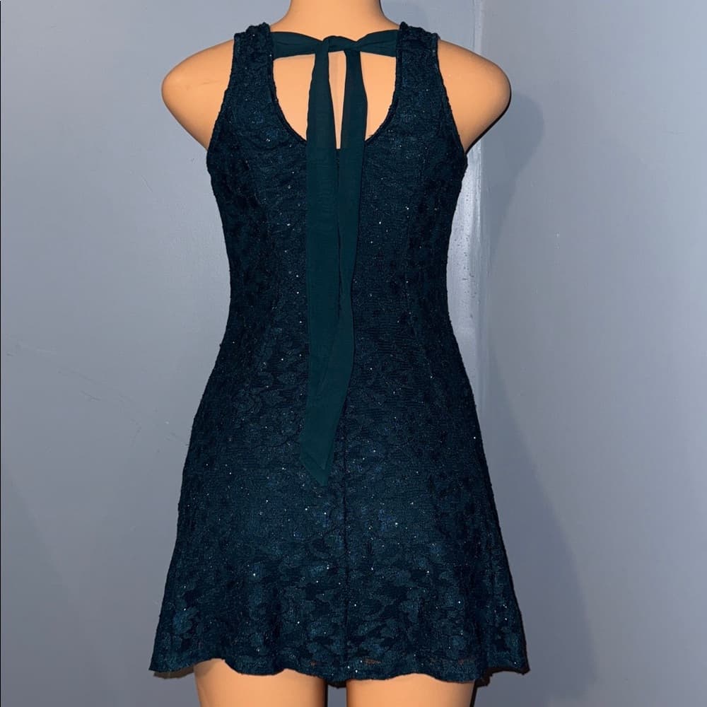 Speechless Dress - Thumbnail 2