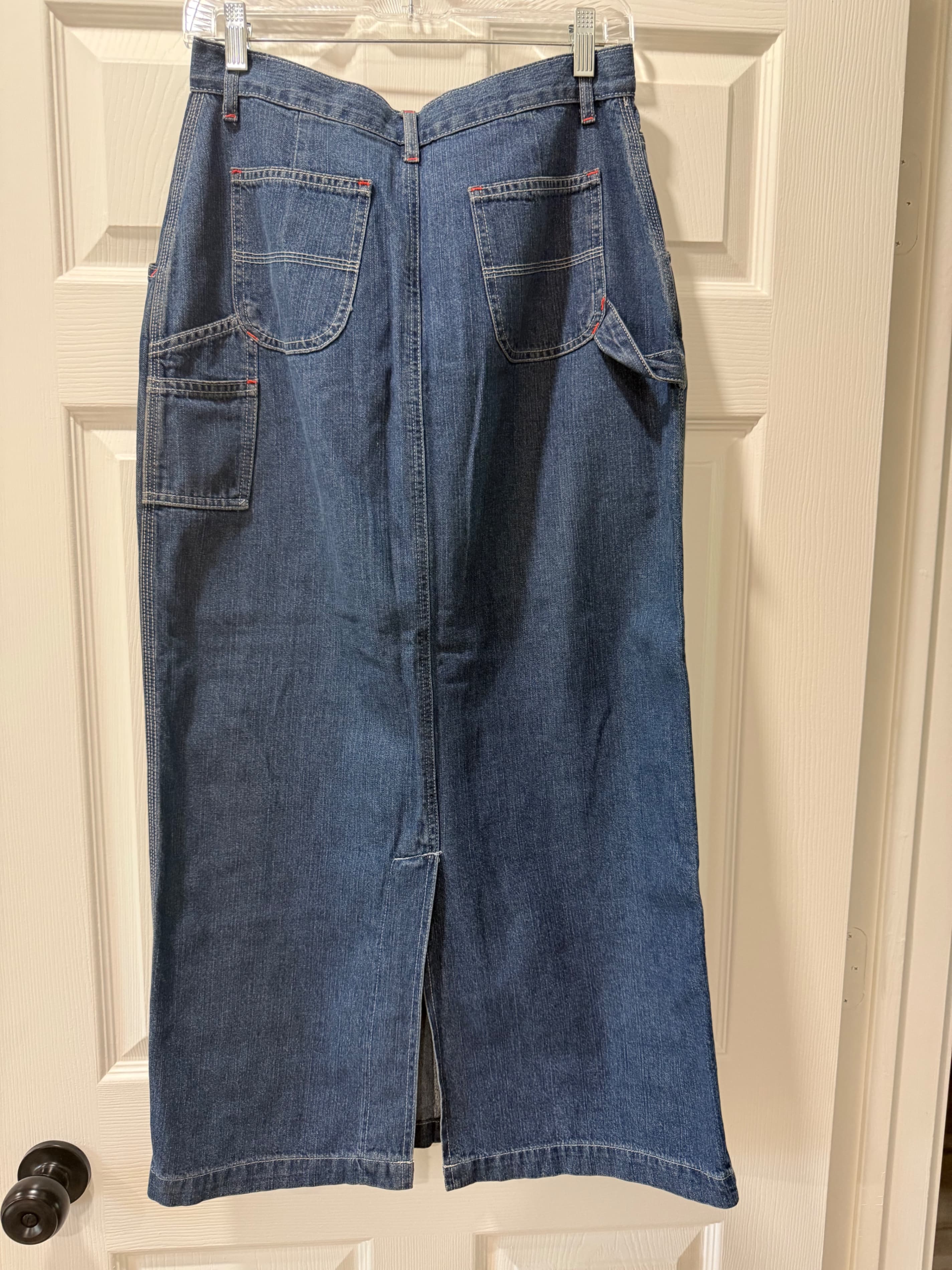 Denim Maxi Skirt with Front Pockets - Thumbnail 4