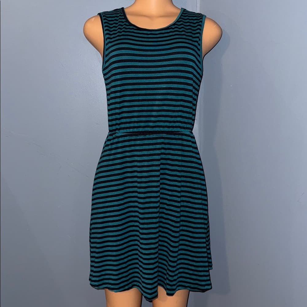 Alya Open Back Dress - Thumbnail 4