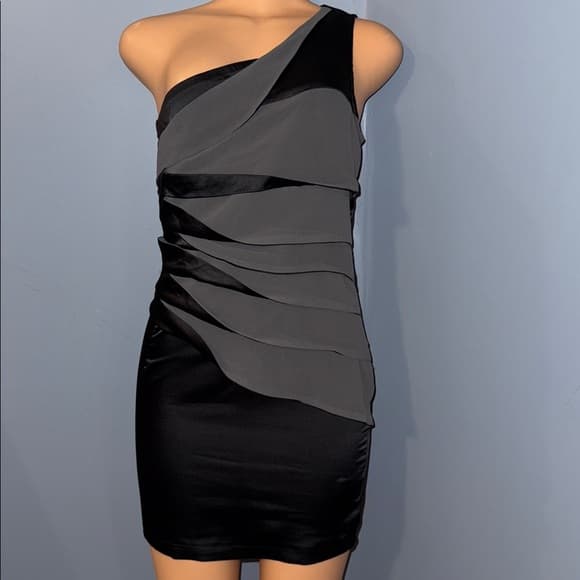 YA Los Angeles One-Shoulder Dress - Size Small - Thumbnail 8