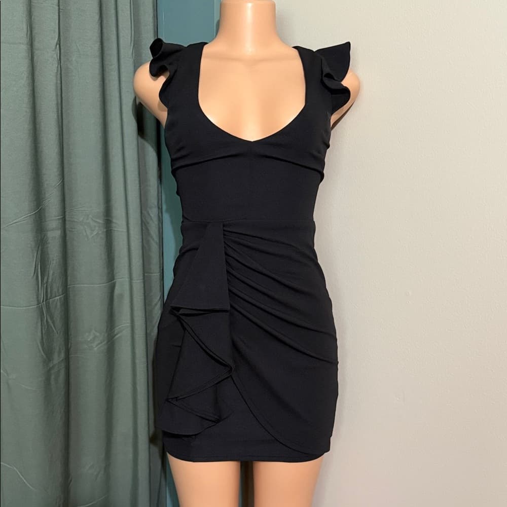 Selfie Leslie Black Ruffle Mini Dress - Thumbnail 3