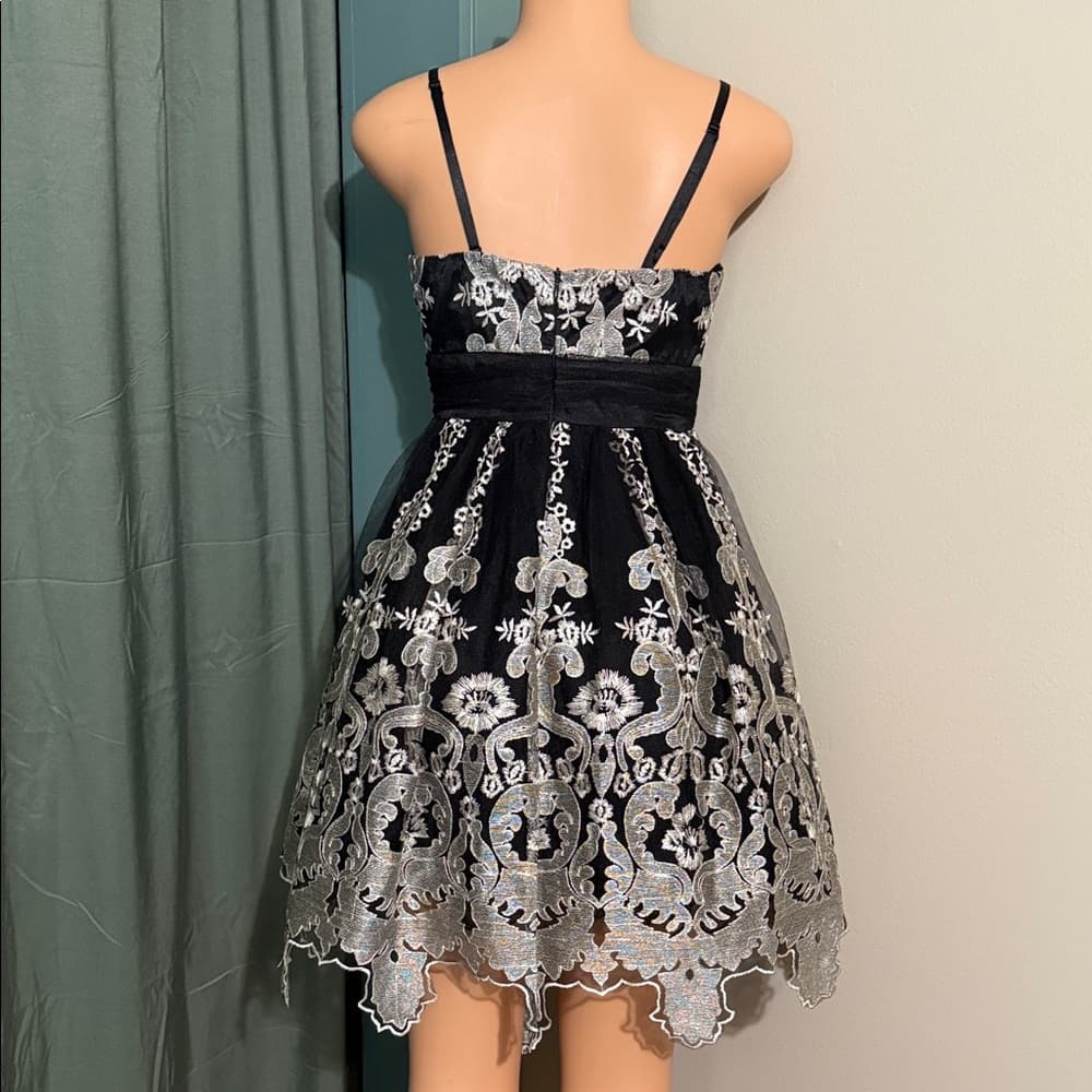 Chi Chi London Black and Silver Floral Mini Dress - Thumbnail 3