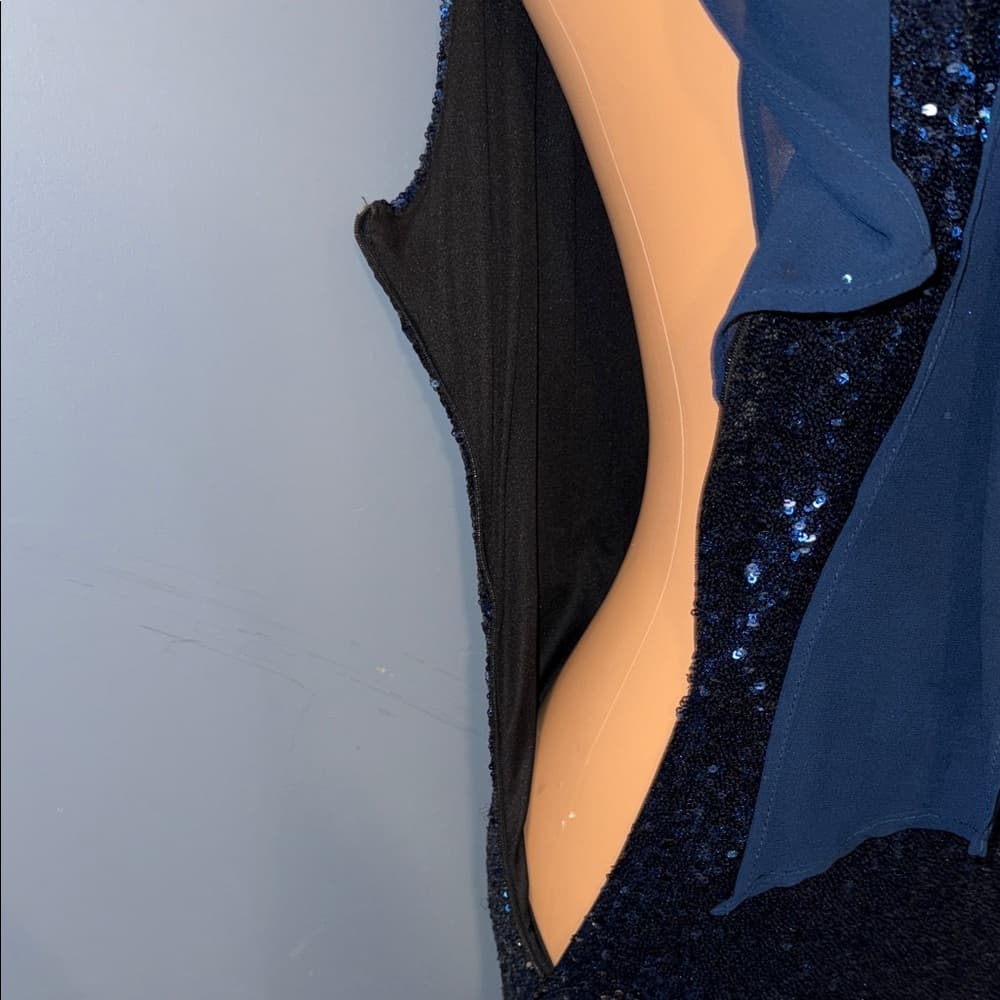 Stunning One-Shoulder Gown by Angel Fashion - Size XXL - Thumbnail 8