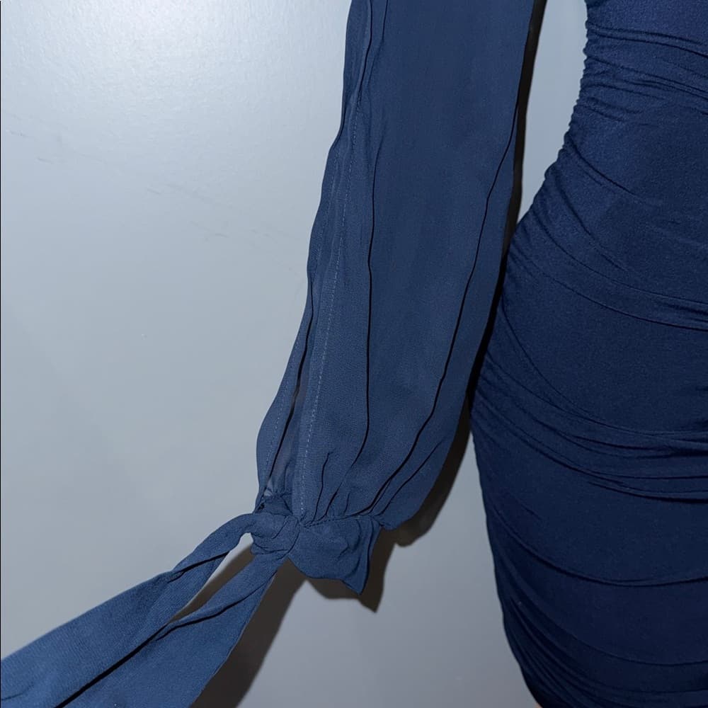 Elegant City Triangles One-Shoulder Dress - Size Small - Thumbnail 5