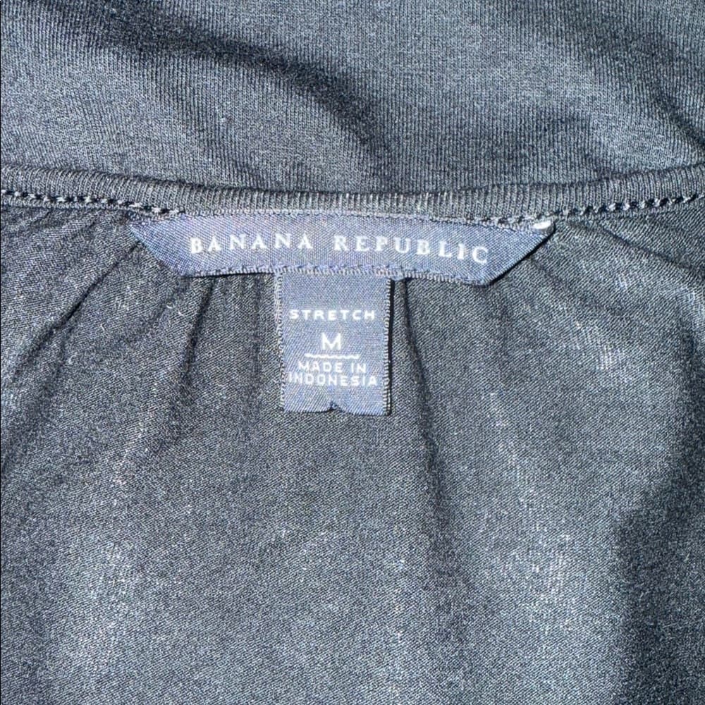 Elegant Banana Republic Black Wrap Dress -Size medium - Thumbnail 4