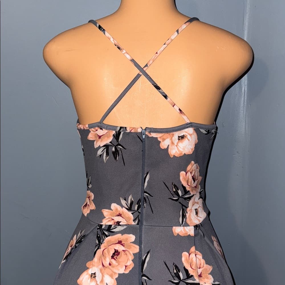 Charming Charlotte Russe Floral Mini Dress - Size Small - Thumbnail 4