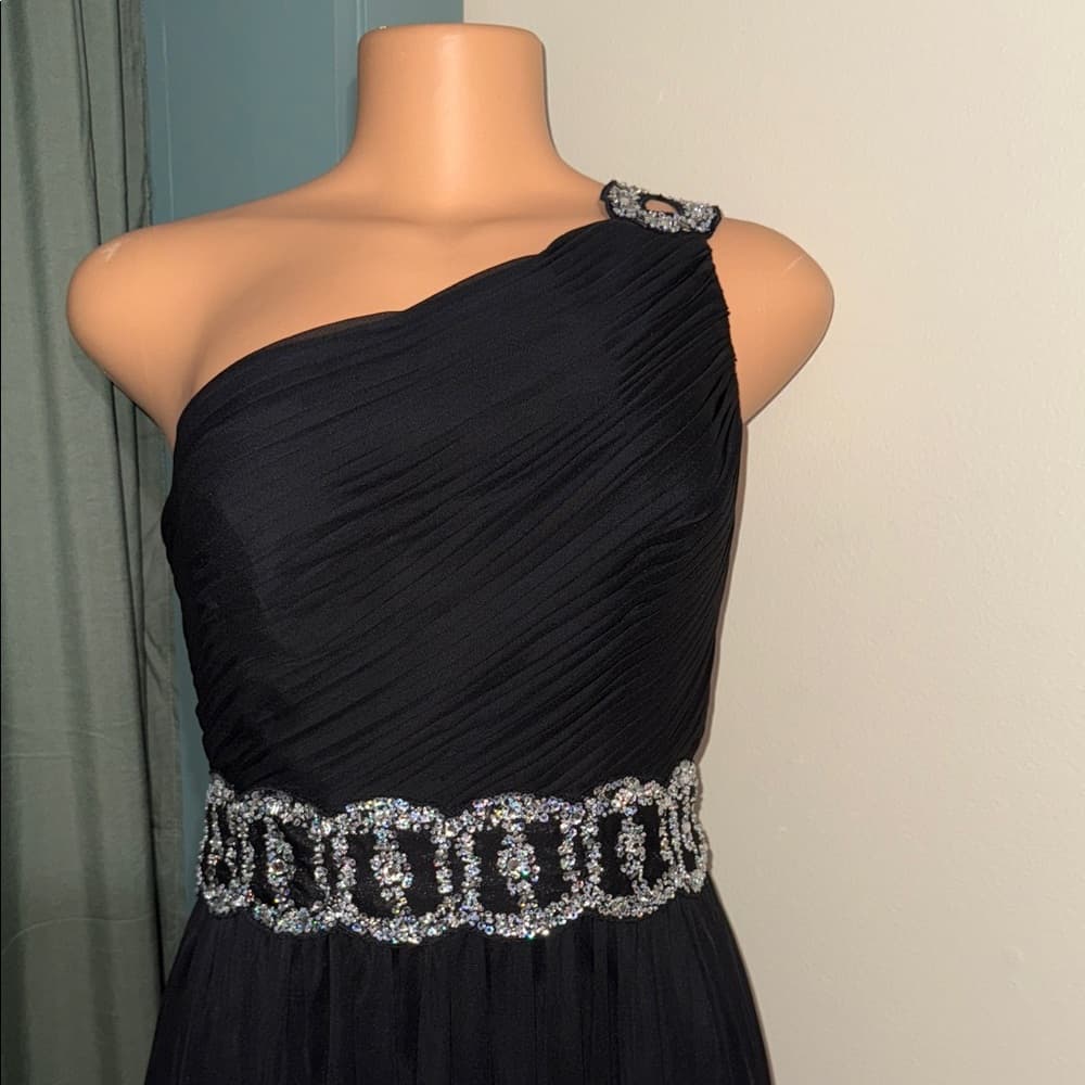 Blondie Nites Black One-Shoulder Dress with Embellished Waist - Thumbnail 2