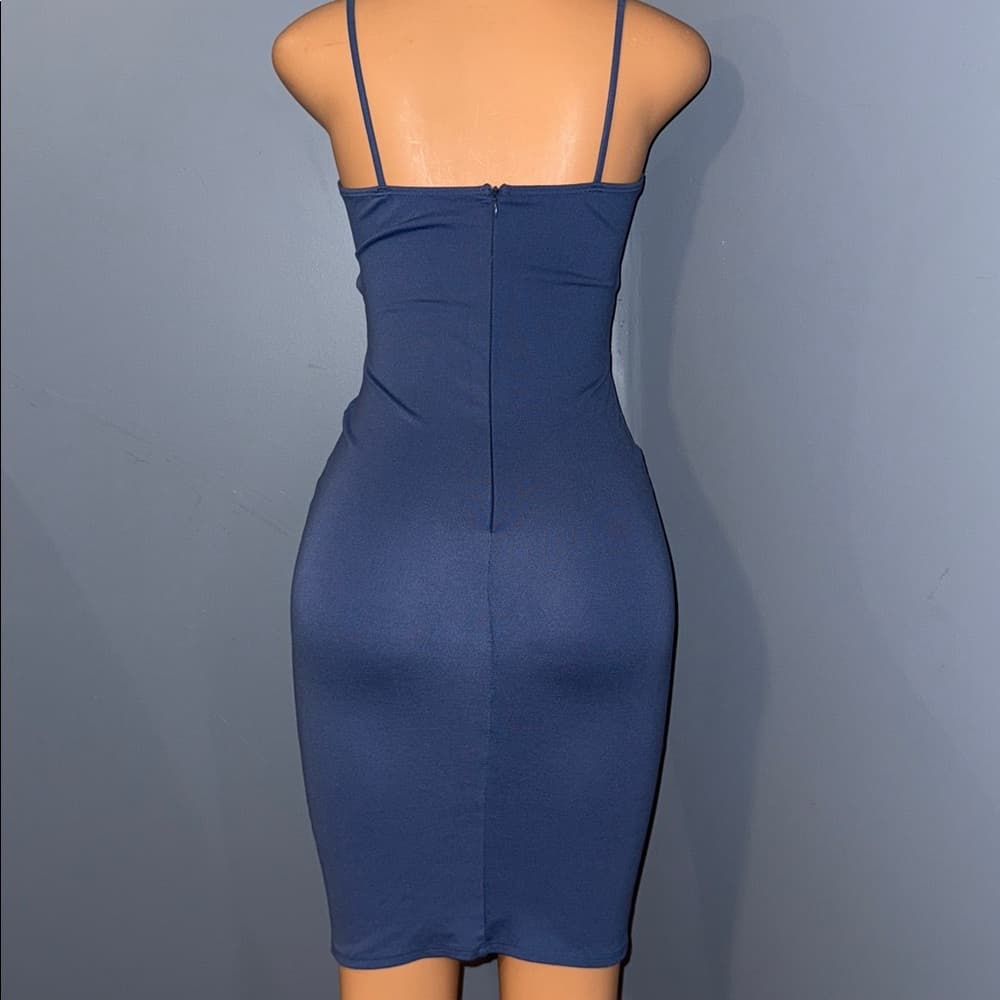 Windsor Cut-Out Bodycon Dress - Size small - Thumbnail 3