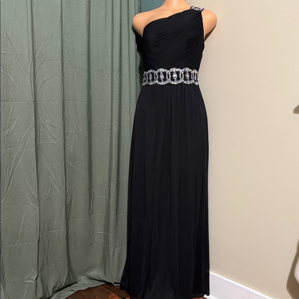 Blondie Nites Black One-Shoulder Dress with Embellished Waist - Thumbnail 8