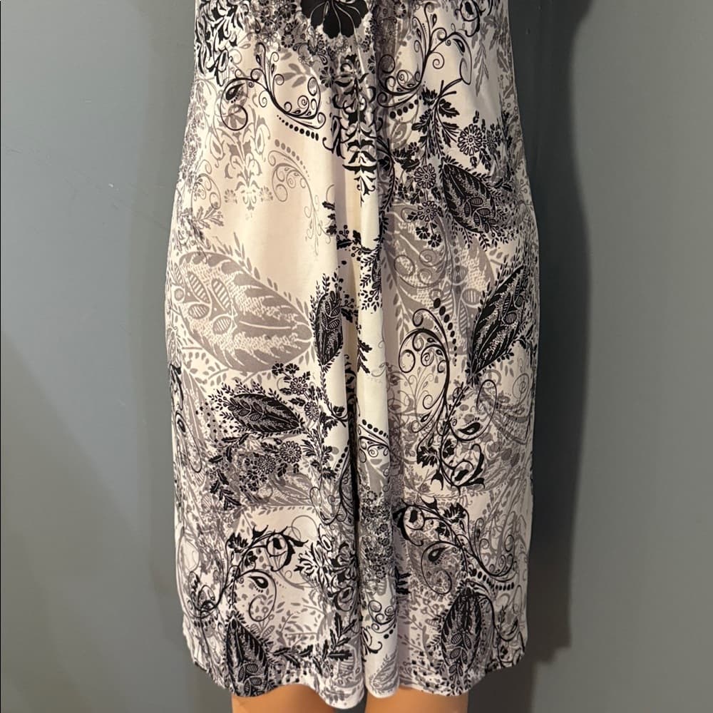 Elegant Cristina Love Floral Print Dress - Size Large - Thumbnail 2