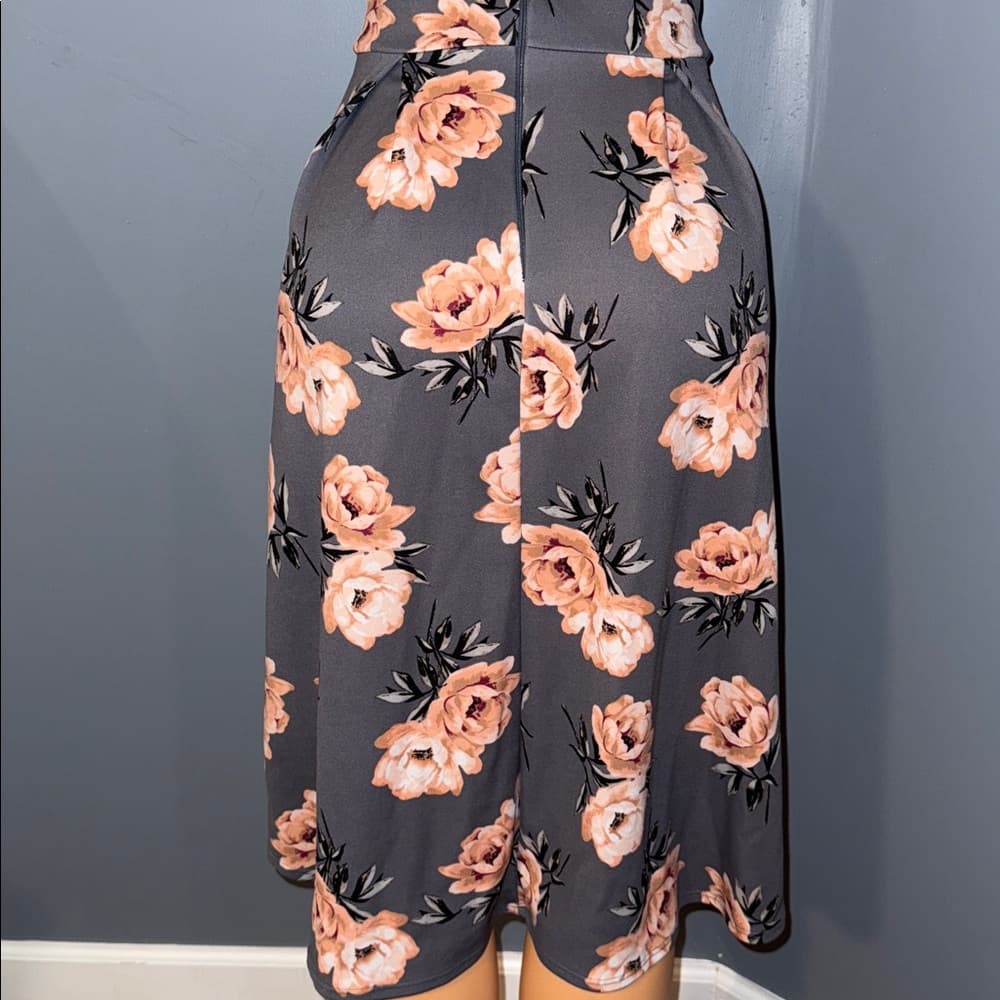 Charming Charlotte Russe Floral Mini Dress - Size Small - Thumbnail 5