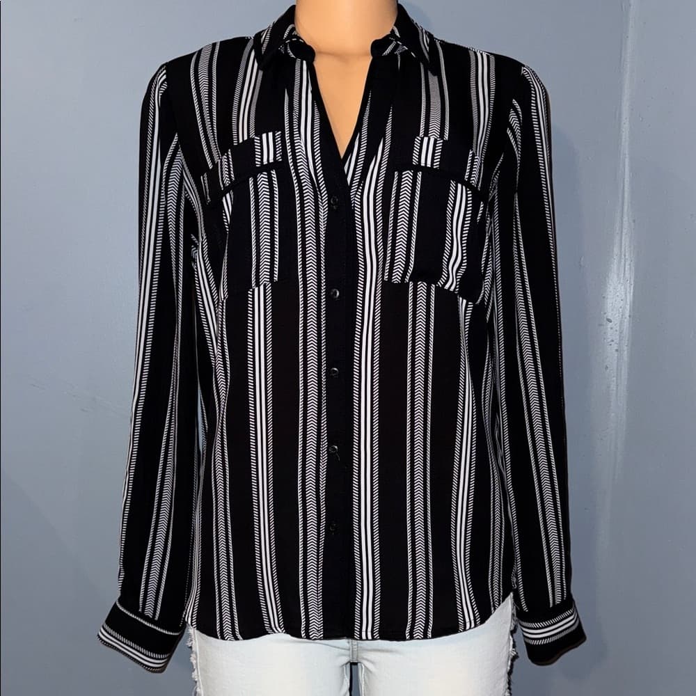 Candie’s Black and White Striped Women's Top - Thumbnail 8