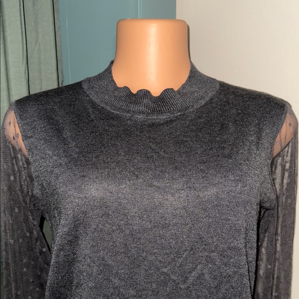 Chic Women's Gray Top with Sheer Sleeves - Thumbnail 3