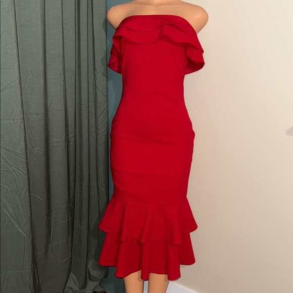 Elegant Red Off-Shoulder Dress - Thumbnail 6