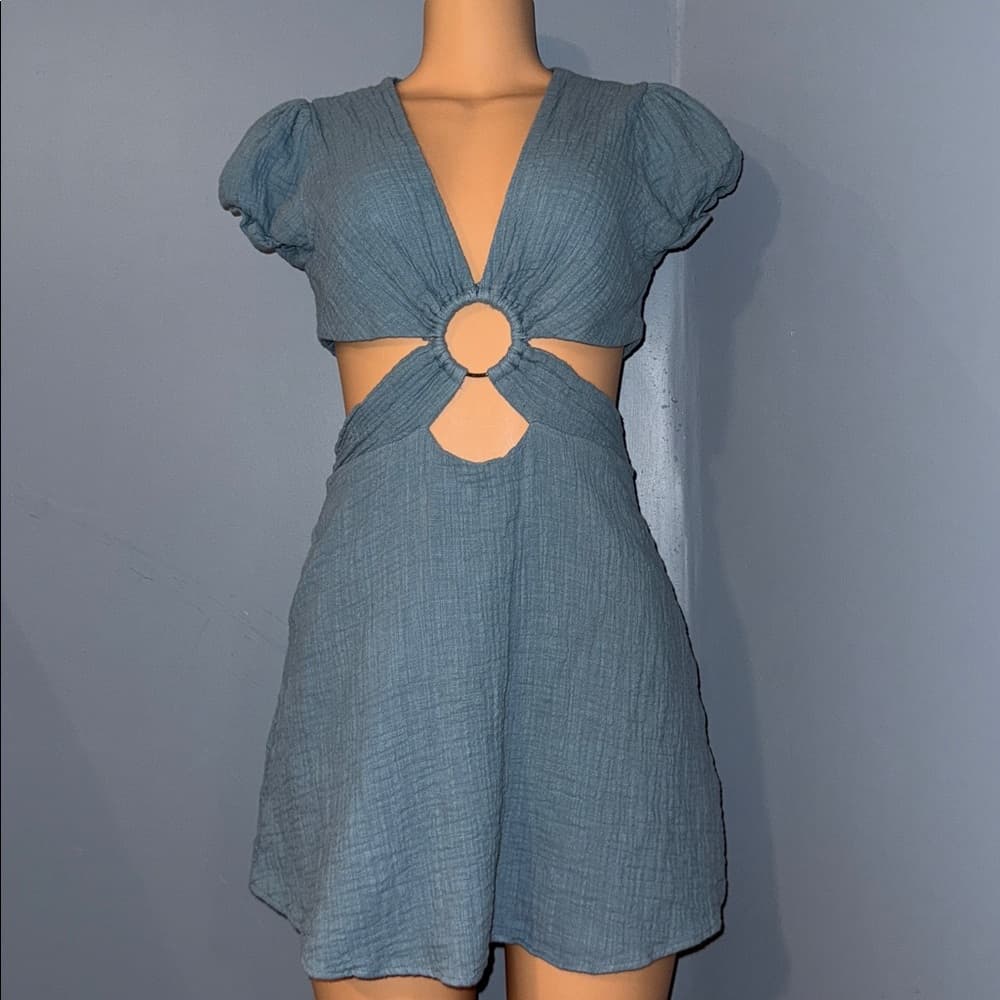 Blue Blush Cut-Out Mini Dress - Size medium - Thumbnail 6