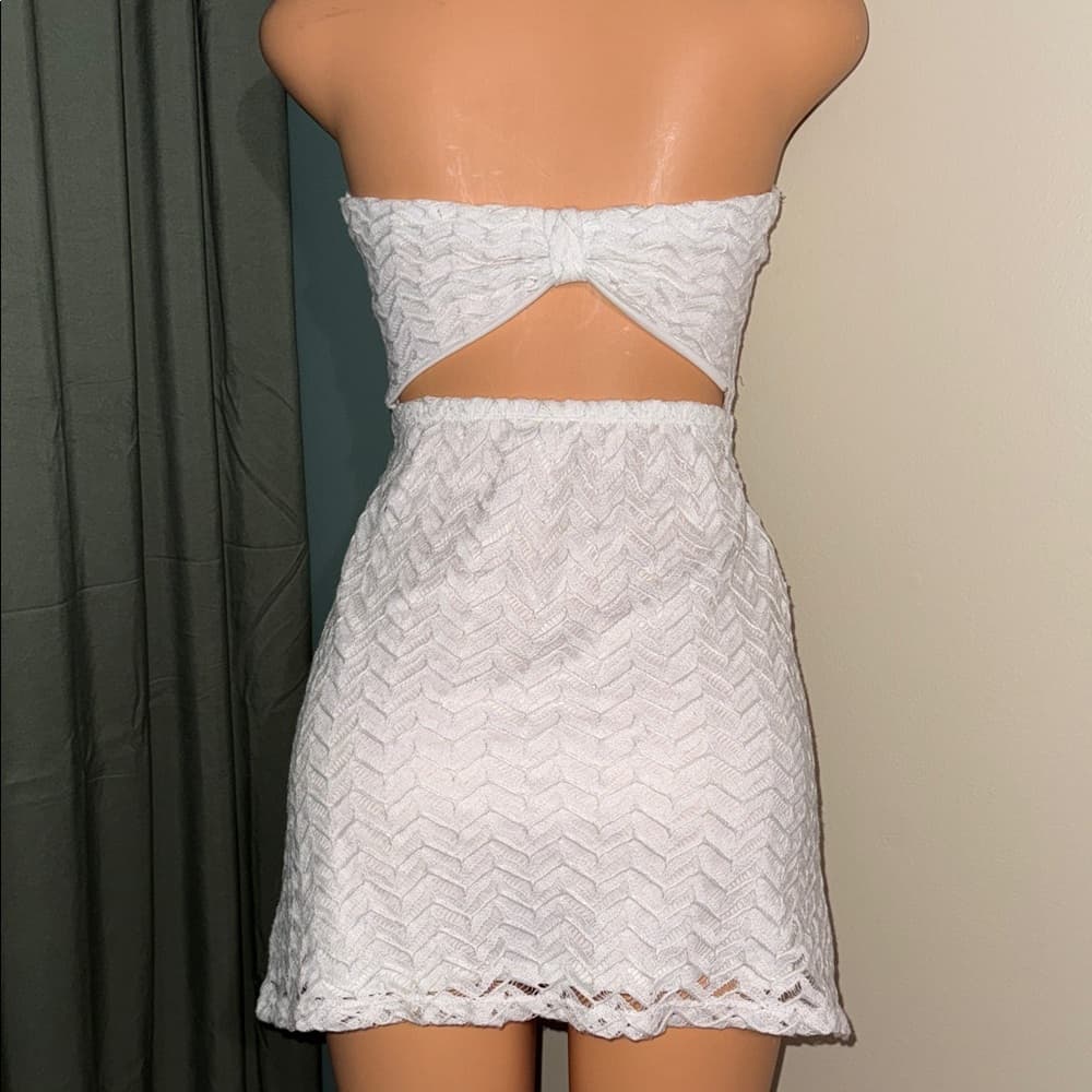 Charlotte Russe White Strapless Dress - Thumbnail 3