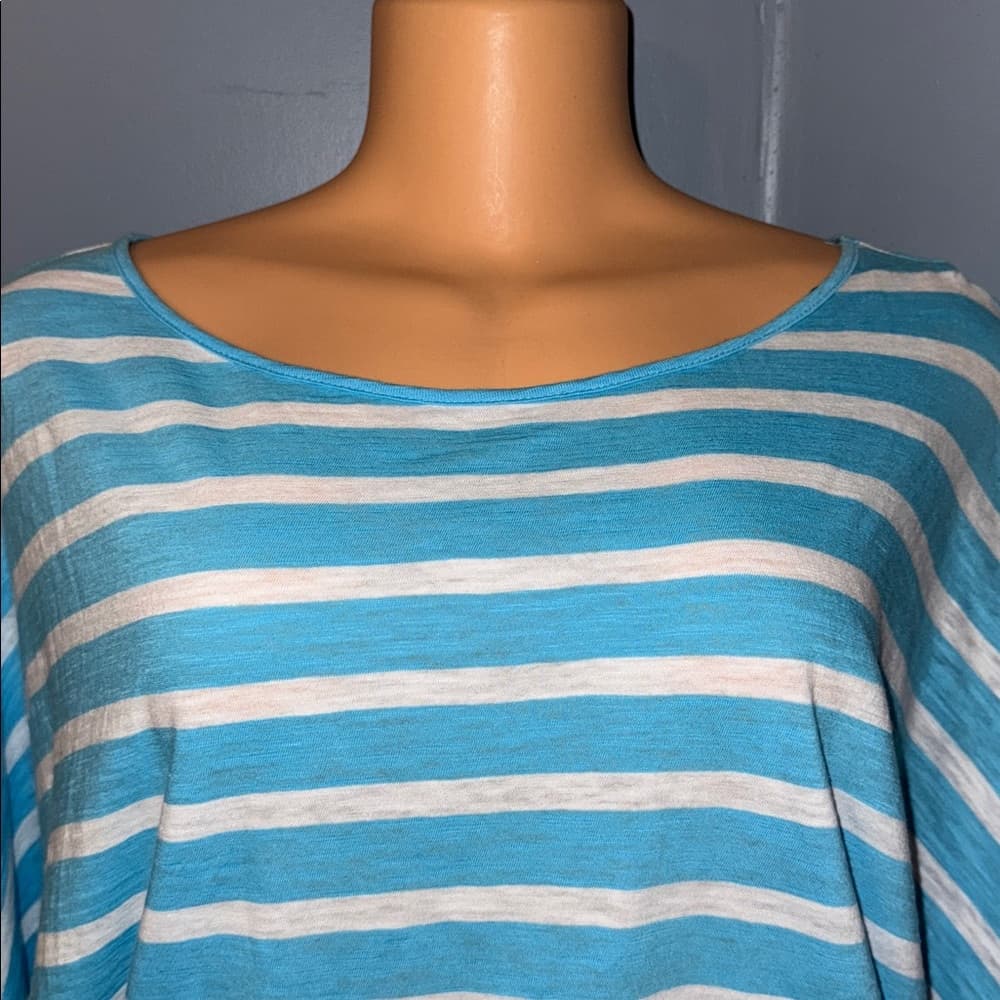 Chic Stylus Striped Top - Size Medium - Thumbnail 2