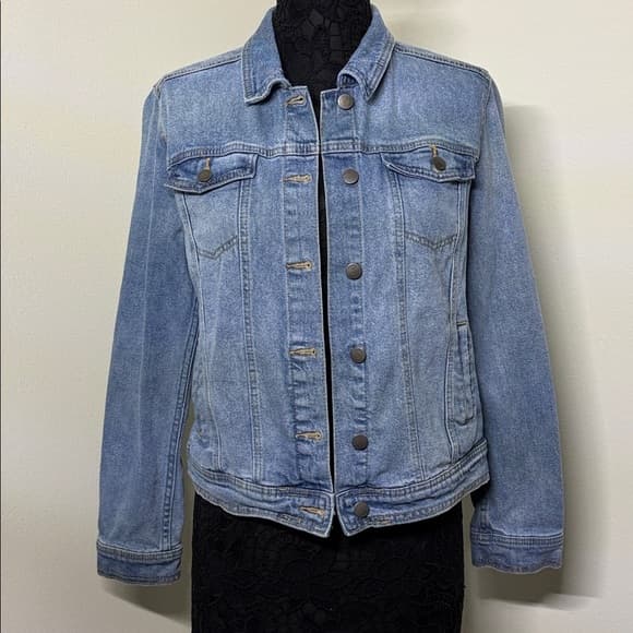Universal Thread jean jacket - Thumbnail 6