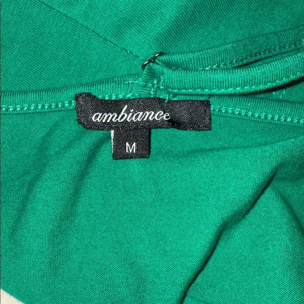 Ambiance Green Lace-Up Crop Top - Size M - Thumbnail 3