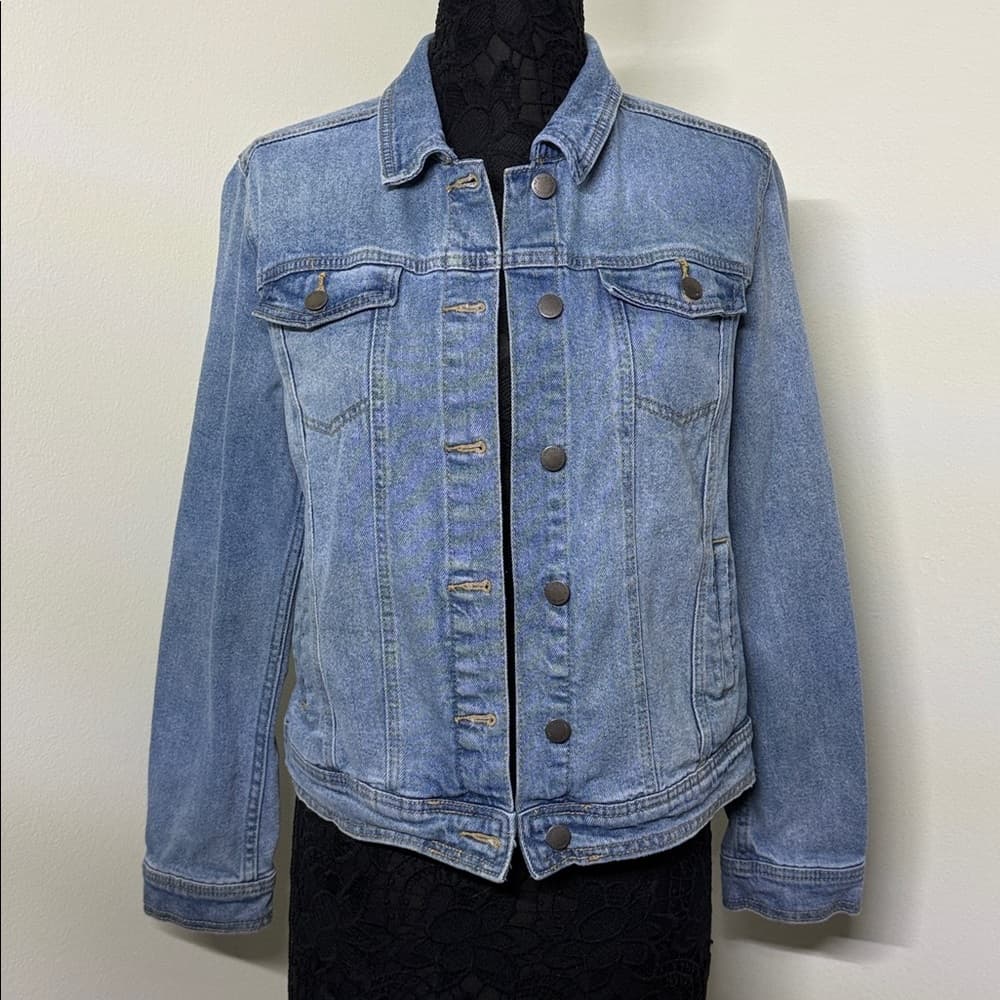 Universal Thread jean jacket