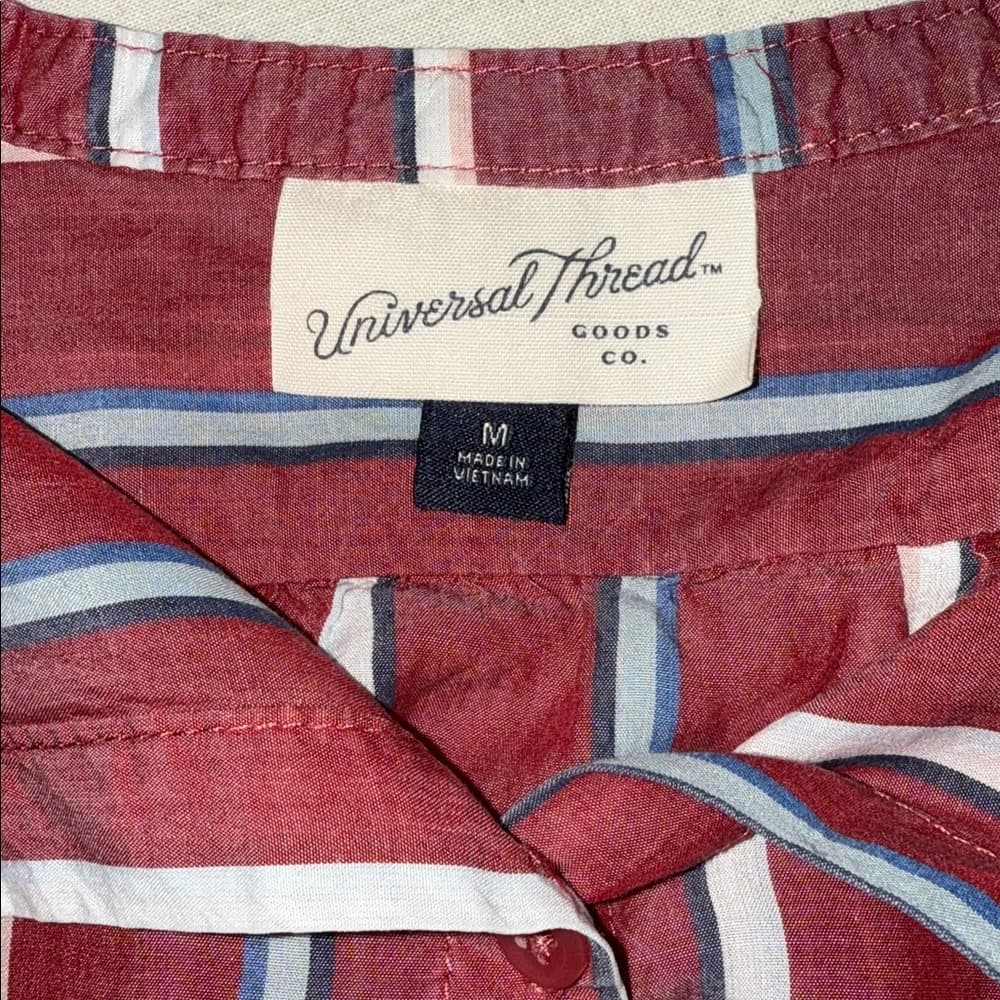 Stylish Striped Button-Up Blouse – Size Medium - Thumbnail 4