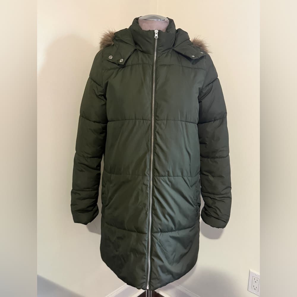 Old Navy Women's Dark Green Puffer Coat with Fur Trim